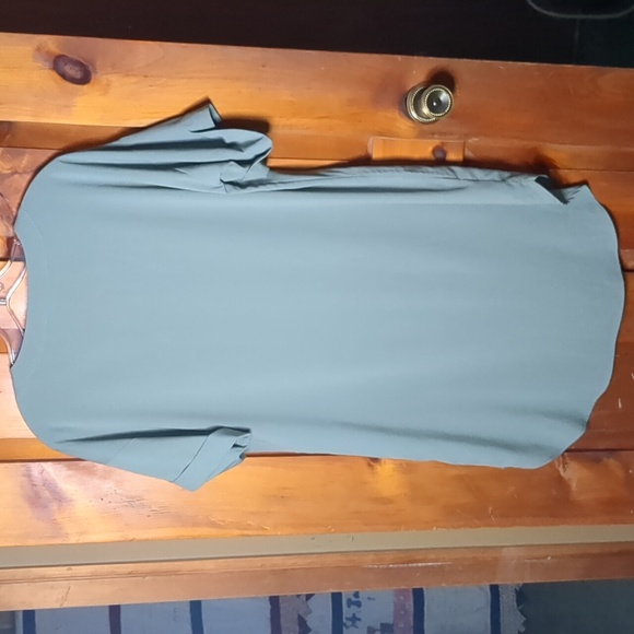 FIG* lightweight airy v neck short sleeve recycled poly spandex travel dress - Picture 11 of 11